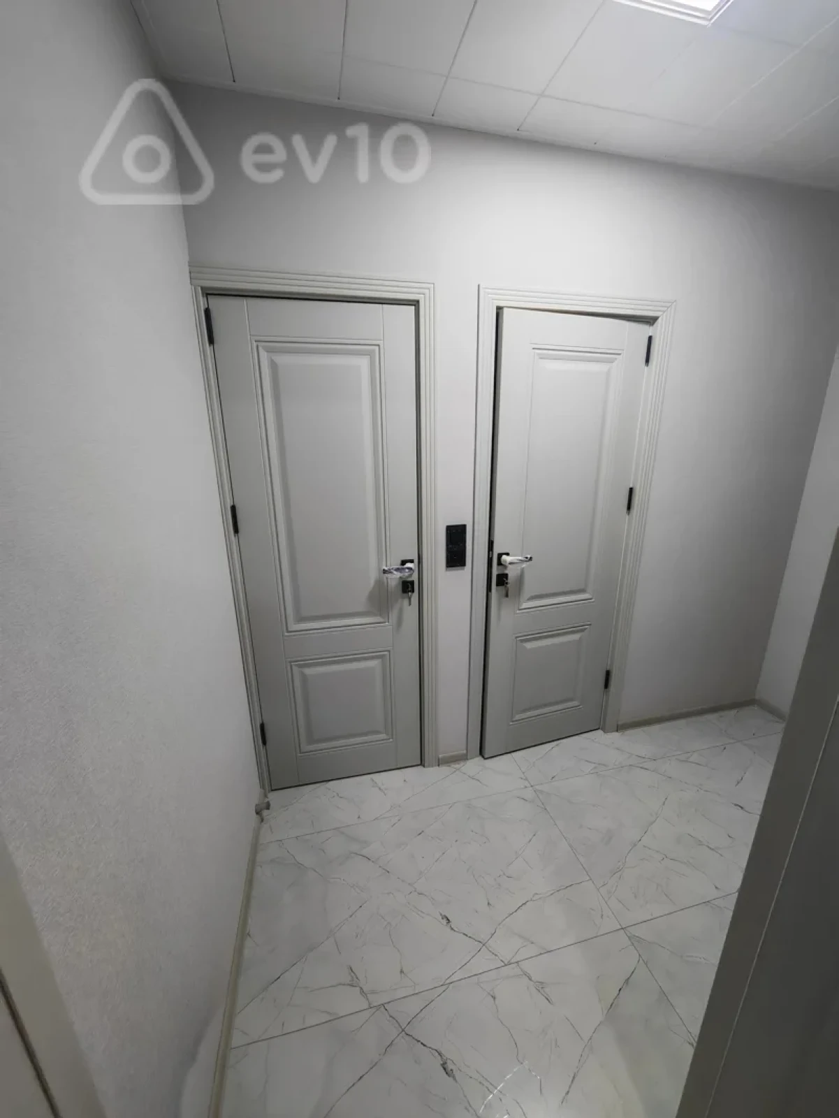 Satılır 3 otaqlı köhnə tikili 69 m²