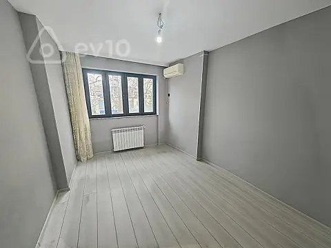 Satılır 3 otaqlı köhnə tikili 69 m²