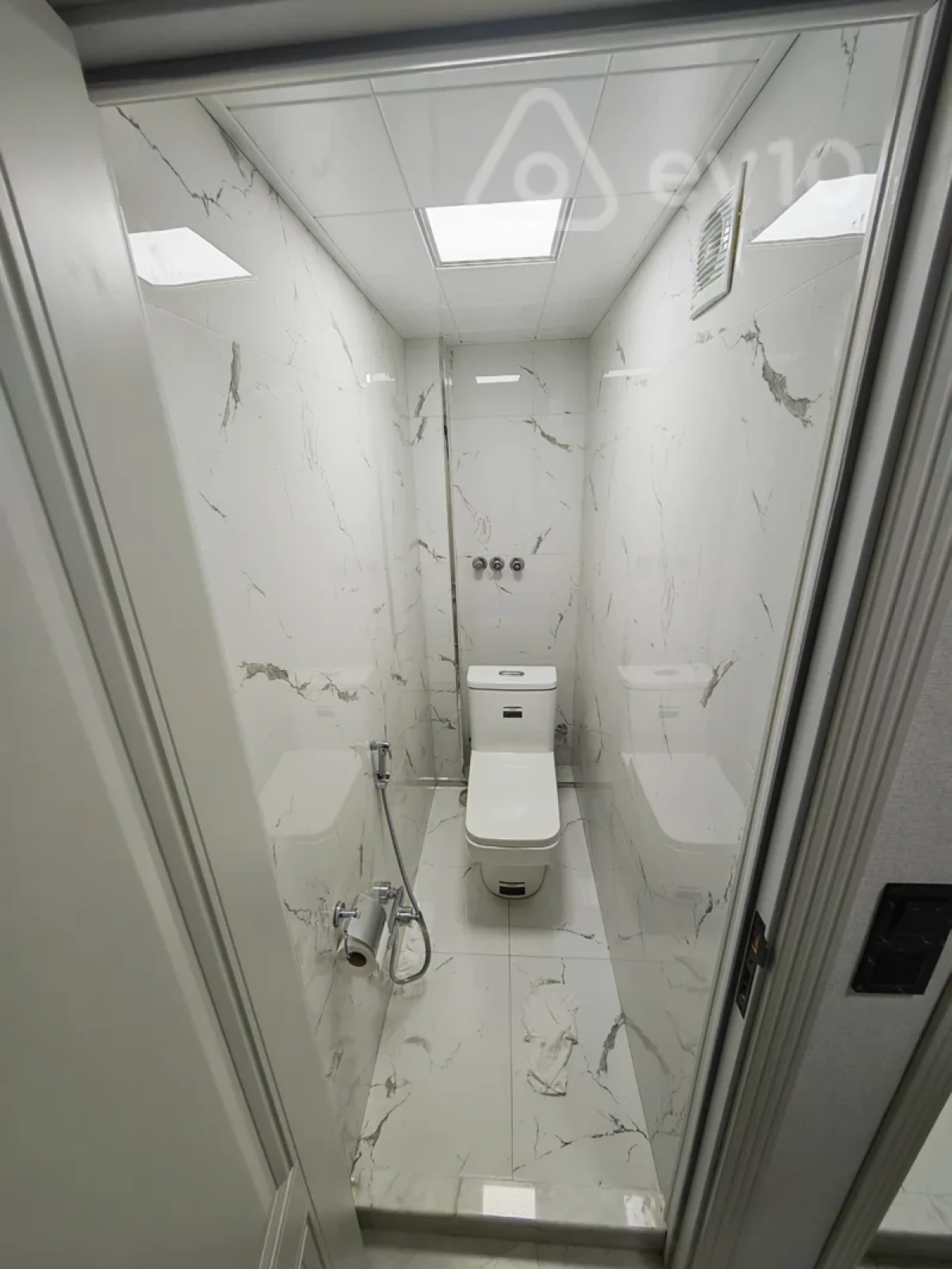 Satılır 3 otaqlı köhnə tikili 69 m²