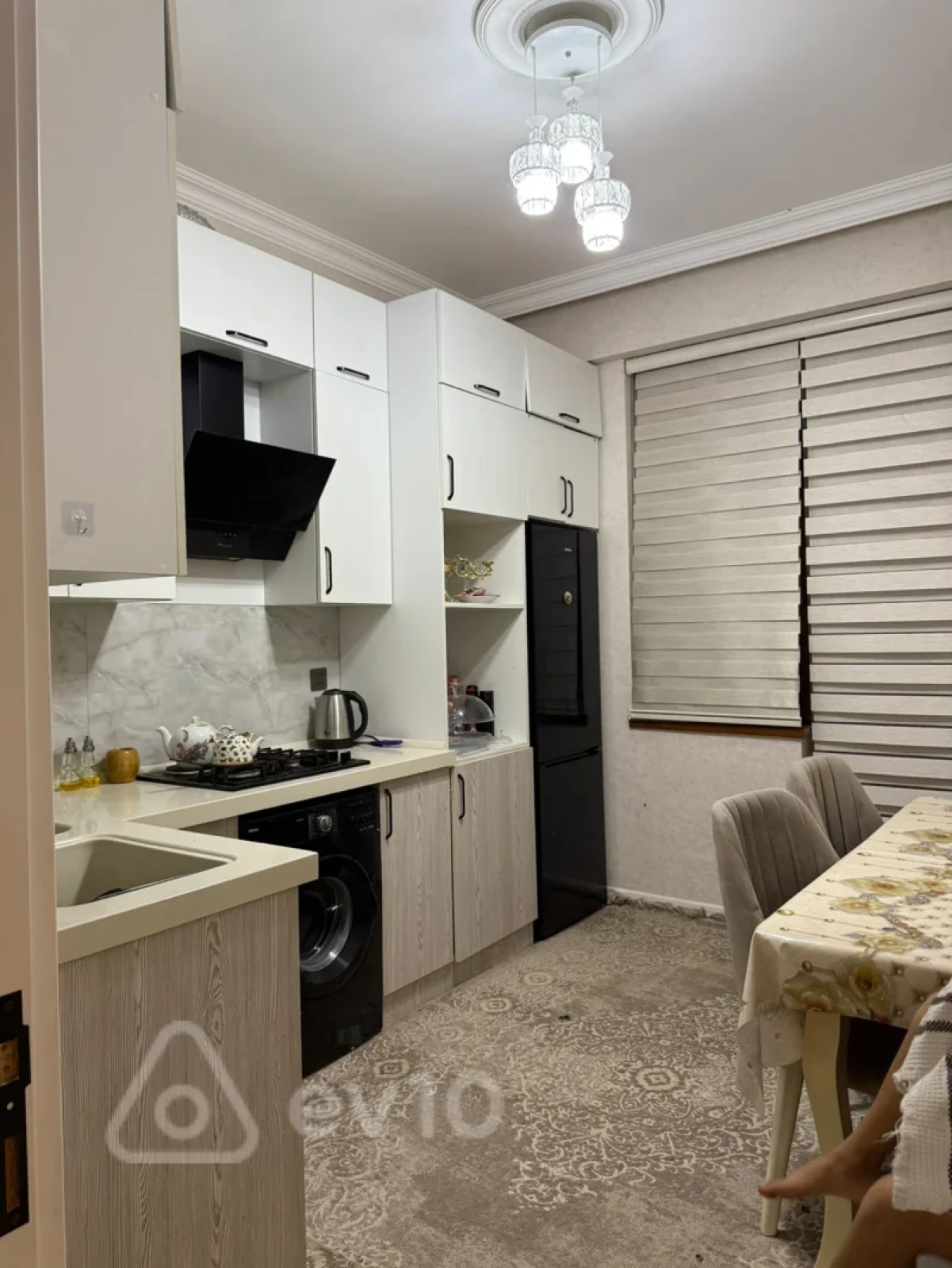 Kirayə verilir 3 otaqlı yeni tikili 115 m²