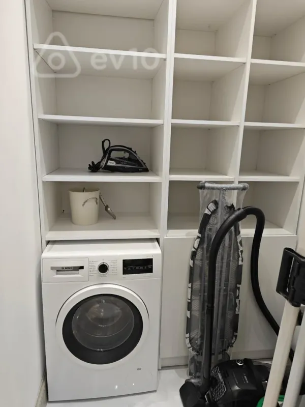 Kirayə verilir 2 otaqlı yeni tikili 75 m²