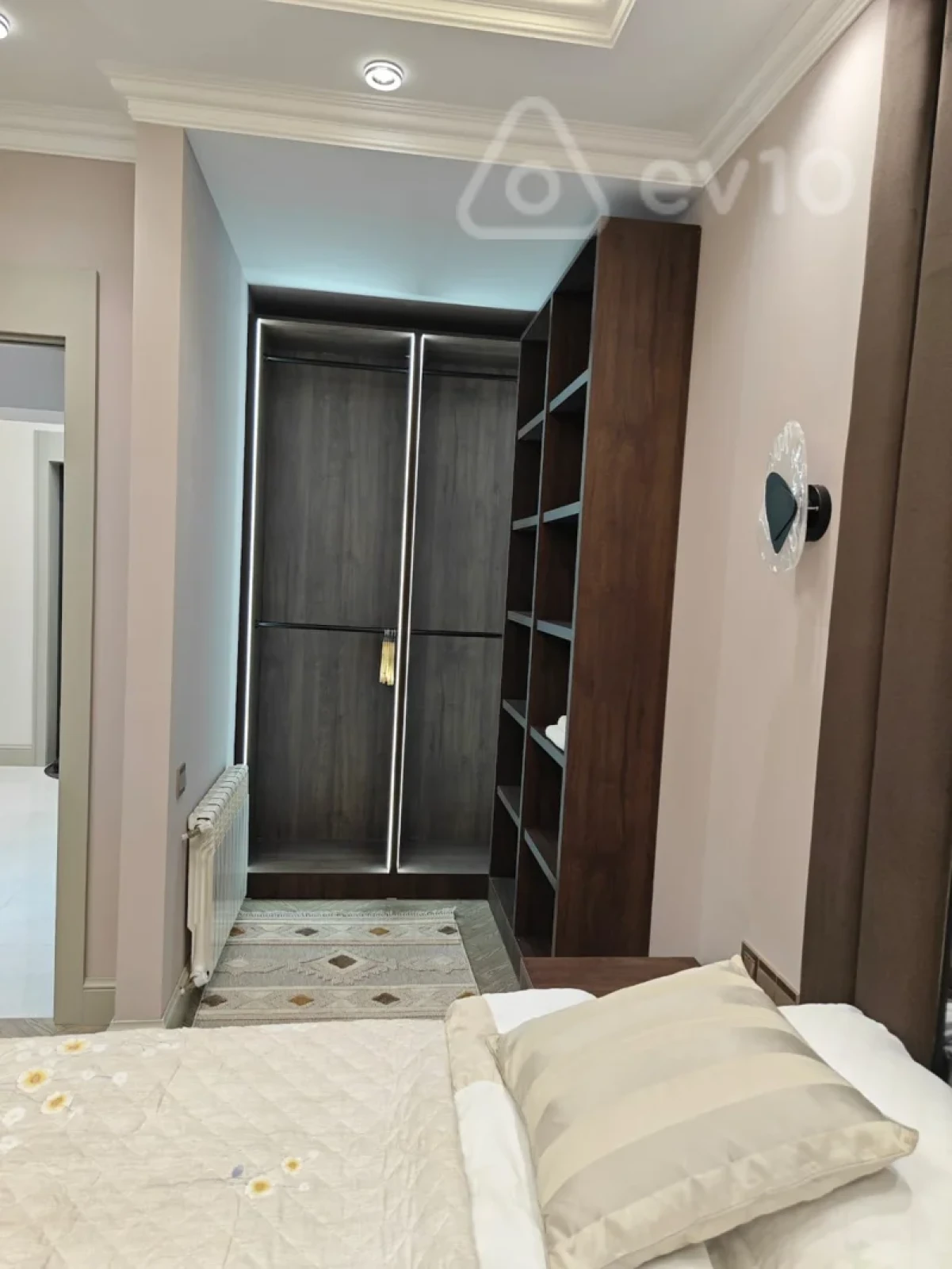 Kirayə verilir 2 otaqlı yeni tikili 75 m²