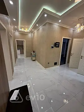 Kirayə verilir 2 otaqlı yeni tikili 120 m²