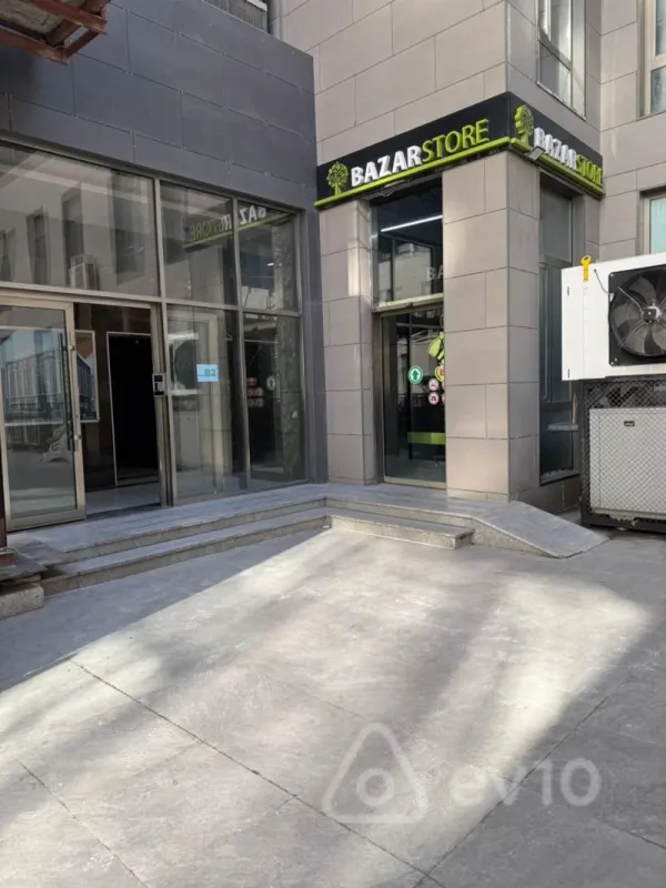 Kirayə verilir 2 otaqlı yeni tikili 120 m²