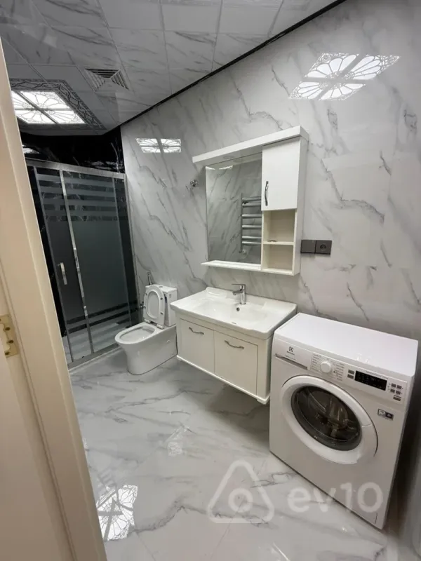 Kirayə verilir 2 otaqlı yeni tikili 120 m²