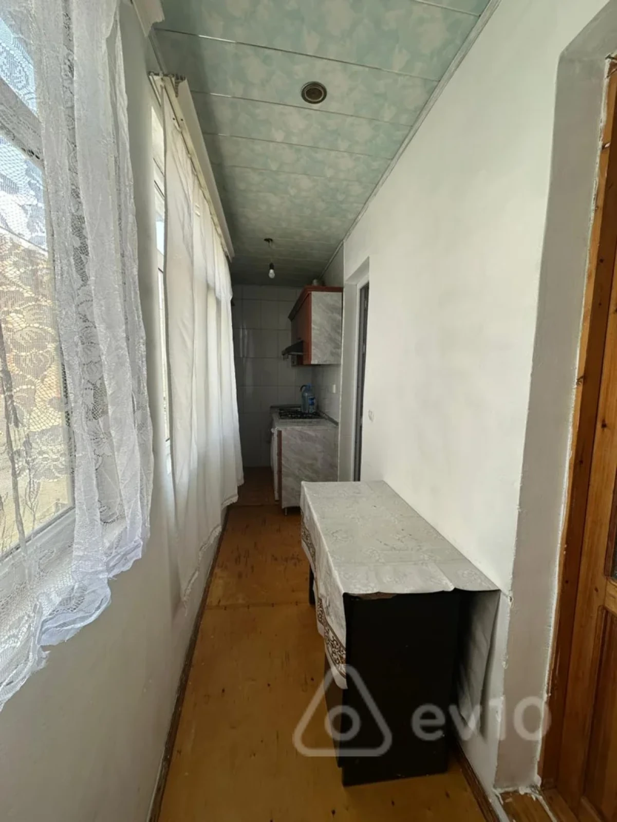 Kirayə verilir 2 otaqlı köhnə tikili 45 m²