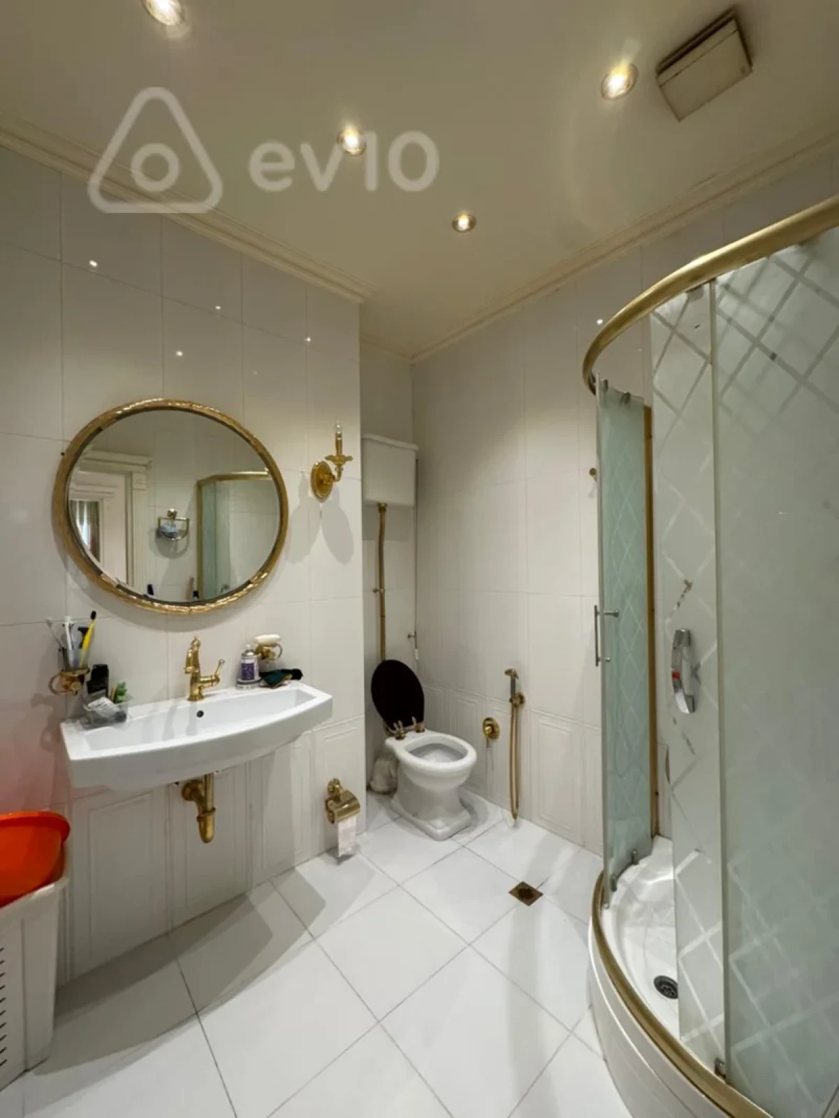 Satılır 4 otaqlı yeni tikili 185 m²