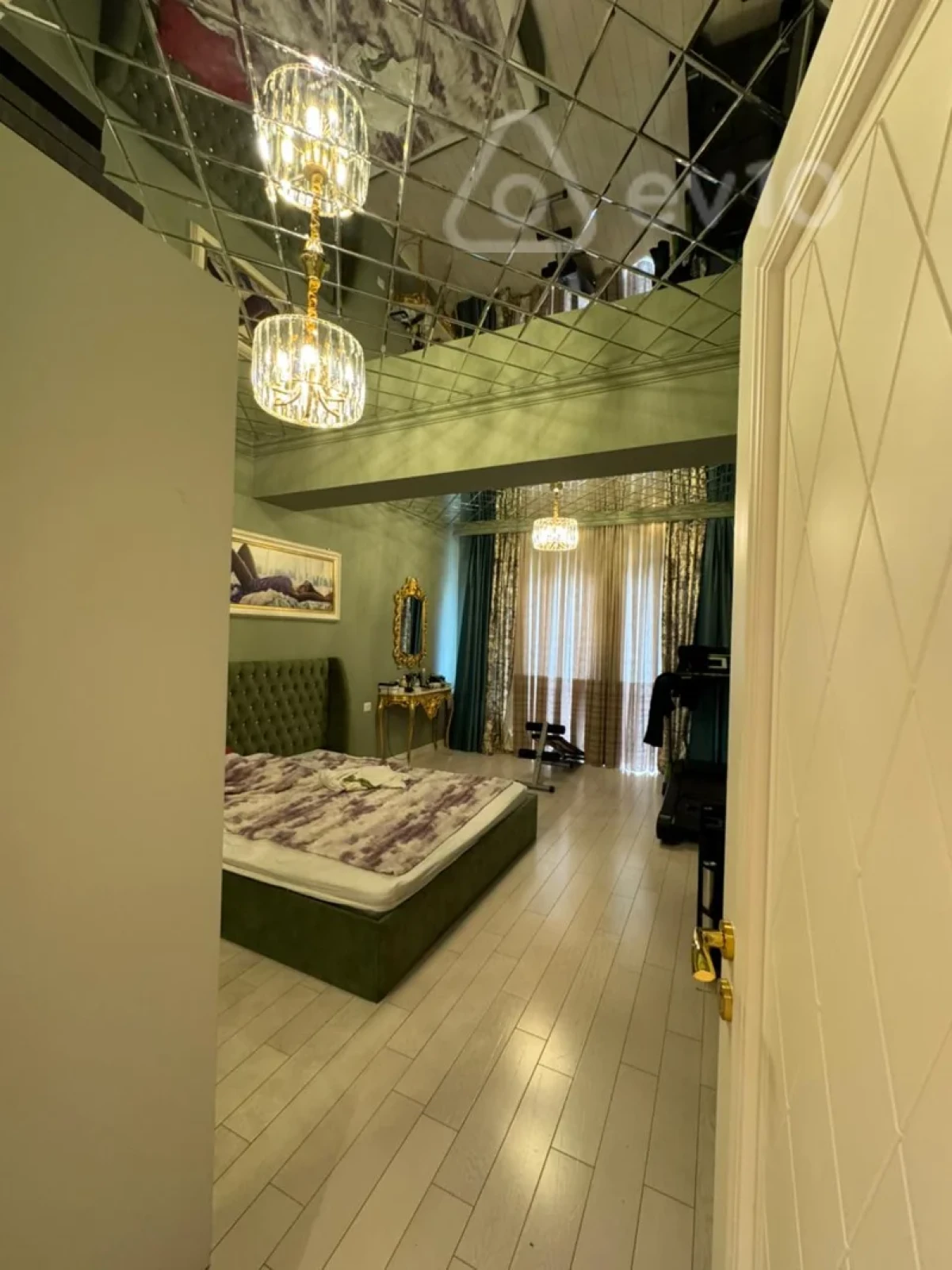 Satılır 4 otaqlı yeni tikili 185 m²