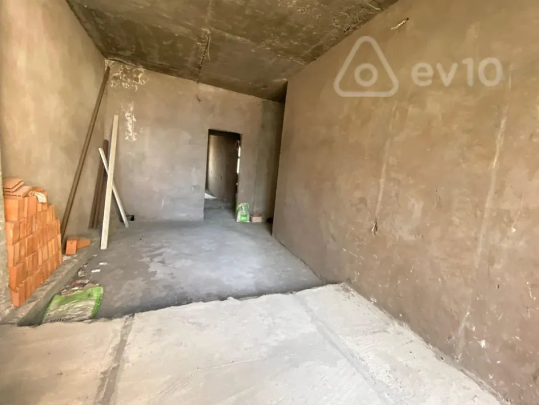 Satılır 5 otaqlı yeni tikili 185 m²