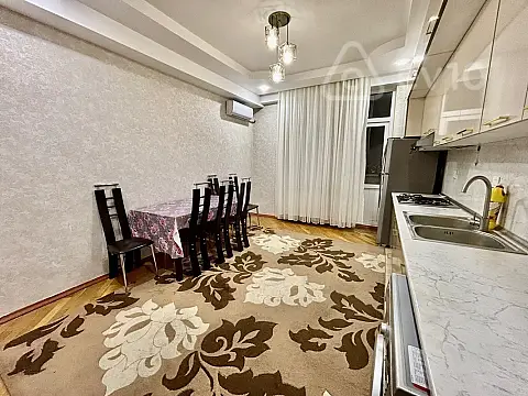 Kirayə verilir 2 otaqlı yeni tikili 107 m²