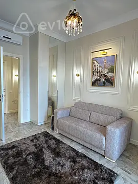 Kirayə verilir 2 otaqlı yeni tikili 80 m²