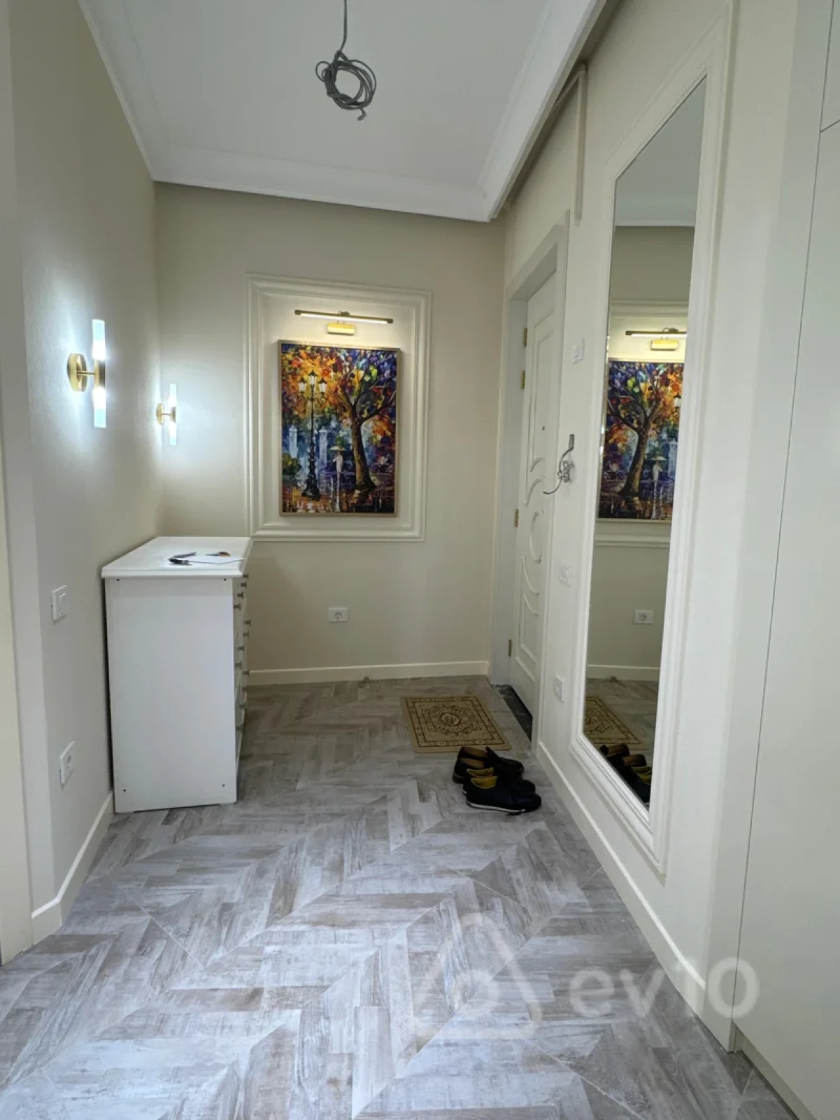 Kirayə verilir 2 otaqlı yeni tikili 80 m²