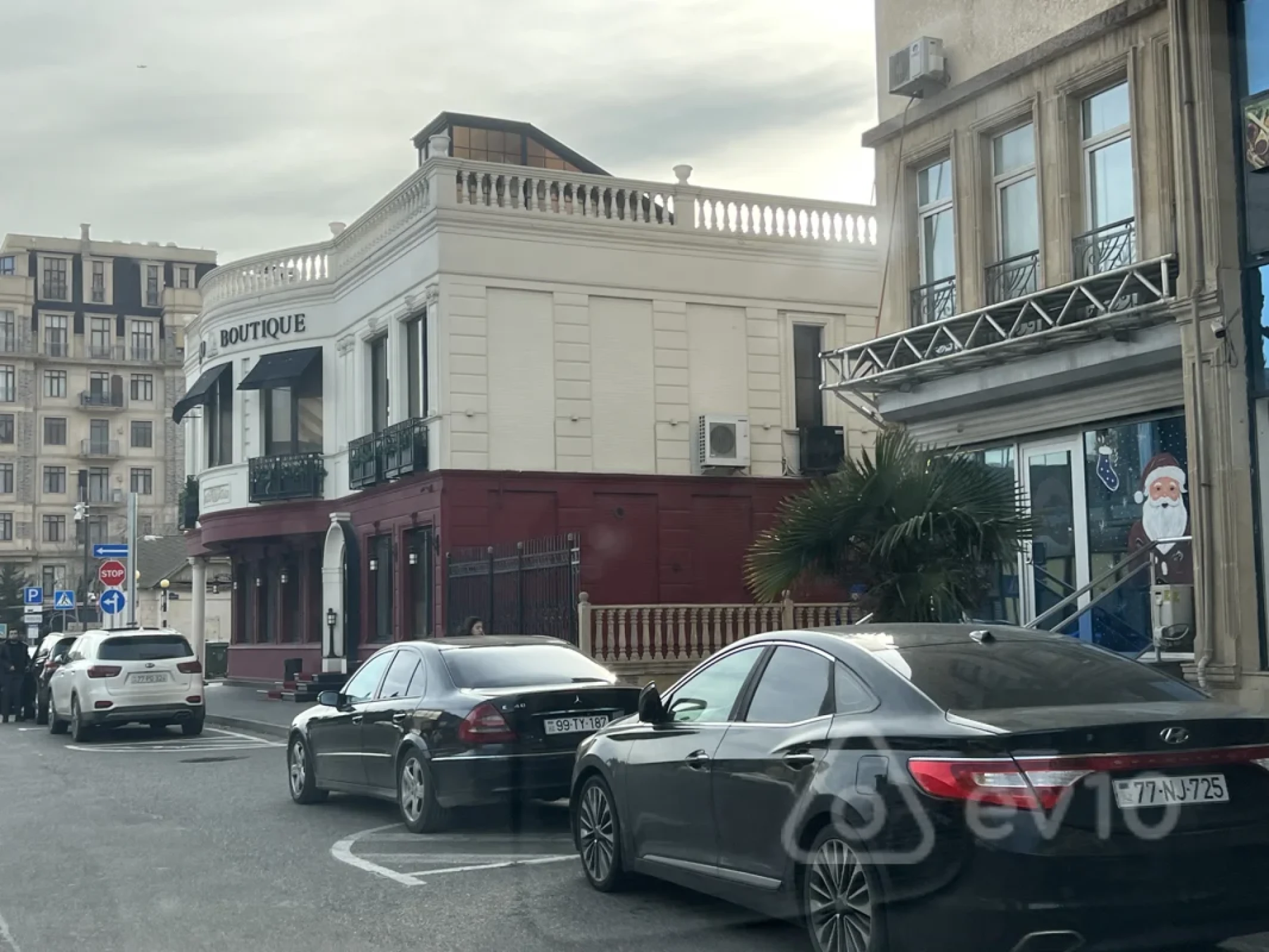 Satılır mənzil 53 m²