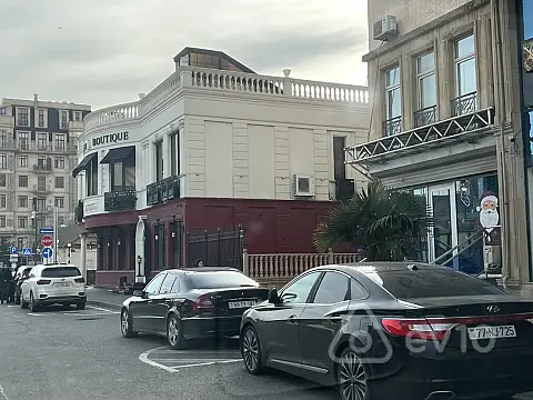 Satılır mənzil 53 m²