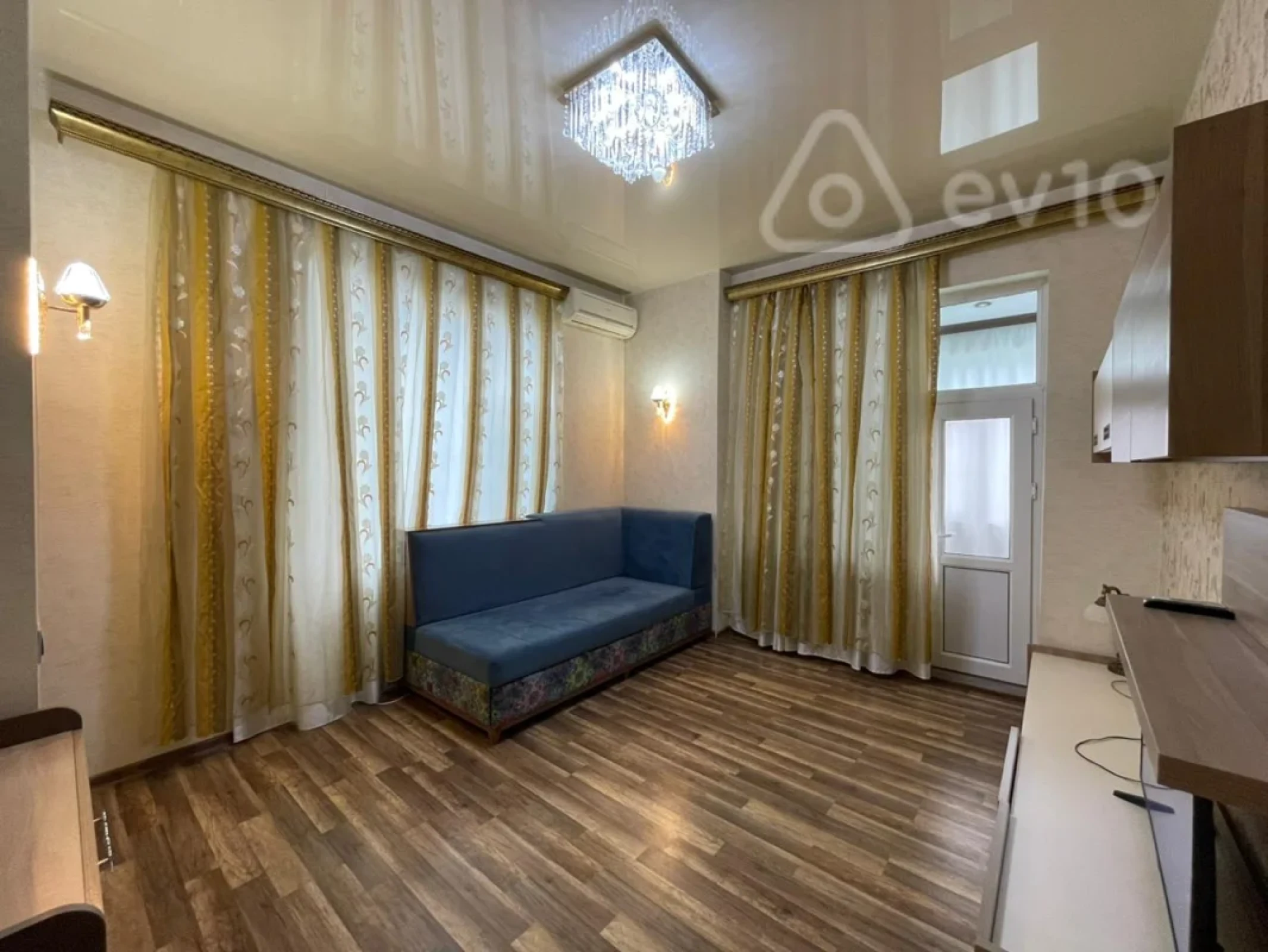 Kirayə verilir 2 otaqlı yeni tikili 80 m²
