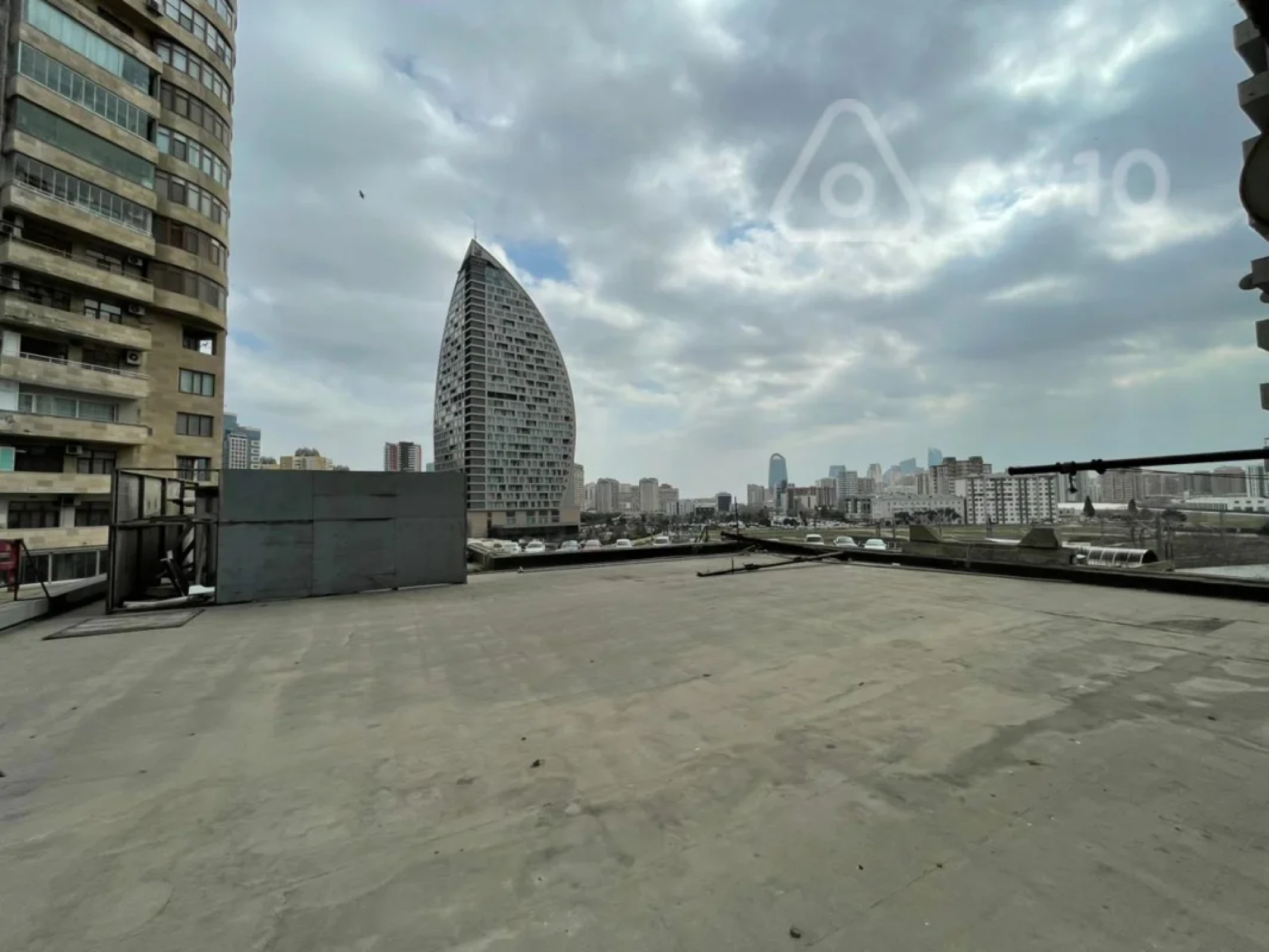 Kirayə verilir 2 otaqlı yeni tikili 80 m²