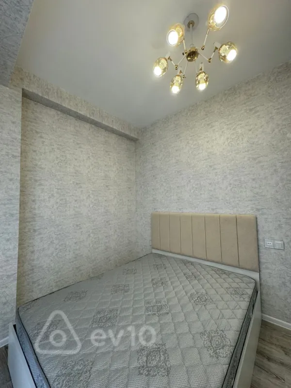 Kirayə verilir 2 otaqlı yeni tikili 60 m²