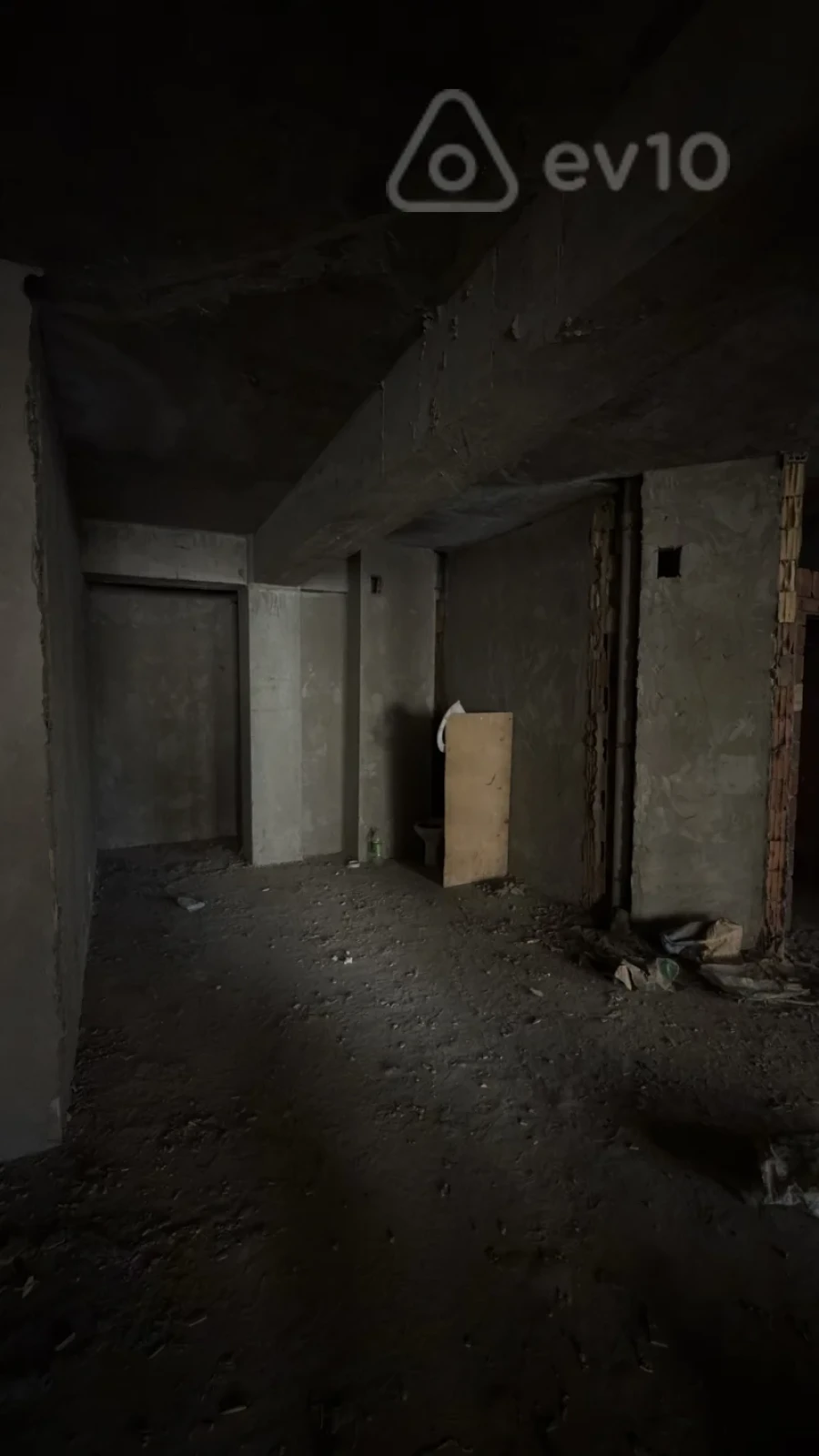 Satılır 5 otaqlı yeni tikili 225 m²