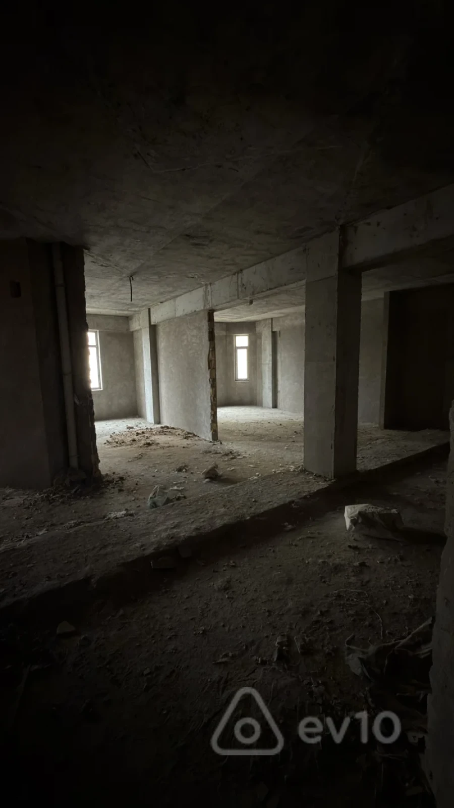 Satılır 5 otaqlı yeni tikili 225 m²