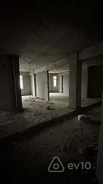 Satılır 5 otaqlı yeni tikili 225 m²