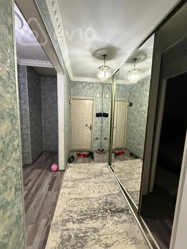 Satılır 3 otaqlı köhnə tikili 75 m²