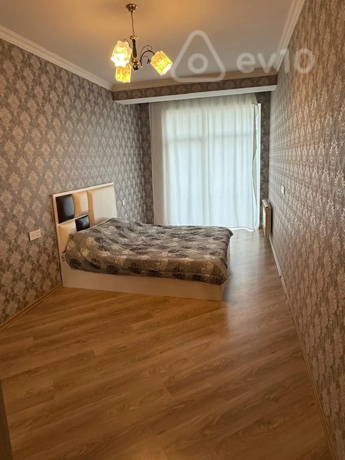 Kirayə verilir 2 otaqlı yeni tikili 80 m²
