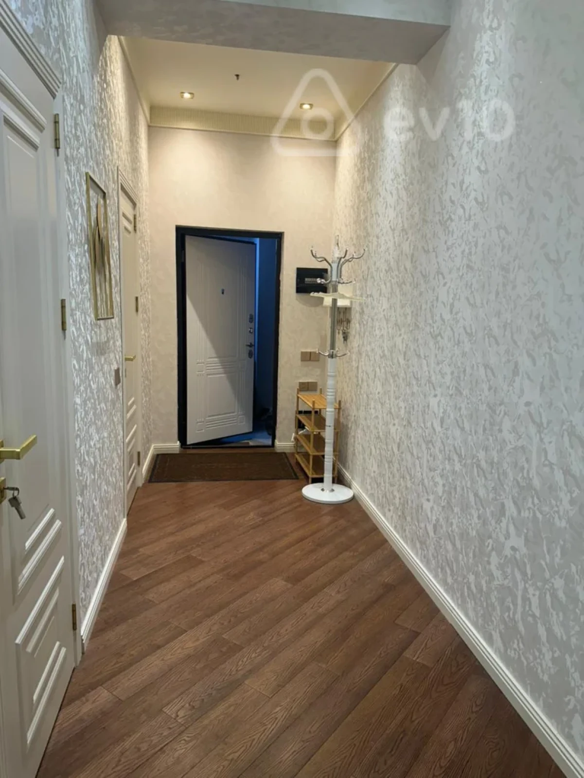 Kirayə verilir 3 otaqlı yeni tikili 117 m²