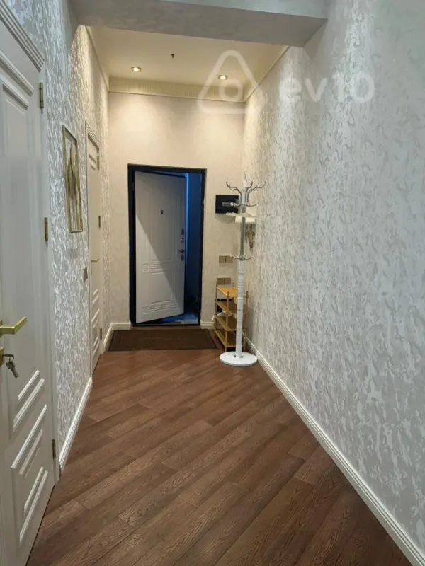 Kirayə verilir 3 otaqlı yeni tikili 117 m²