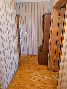 Satılır 2 otaqlı köhnə tikili 32 m²
