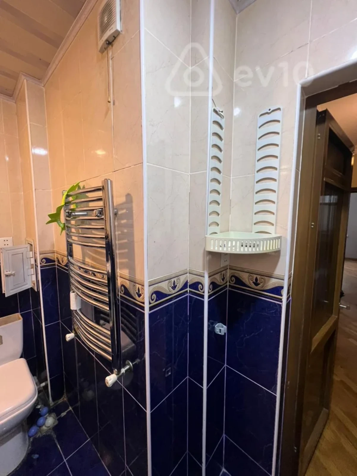 Kirayə verilir 2 otaqlı yeni tikili 75 m²