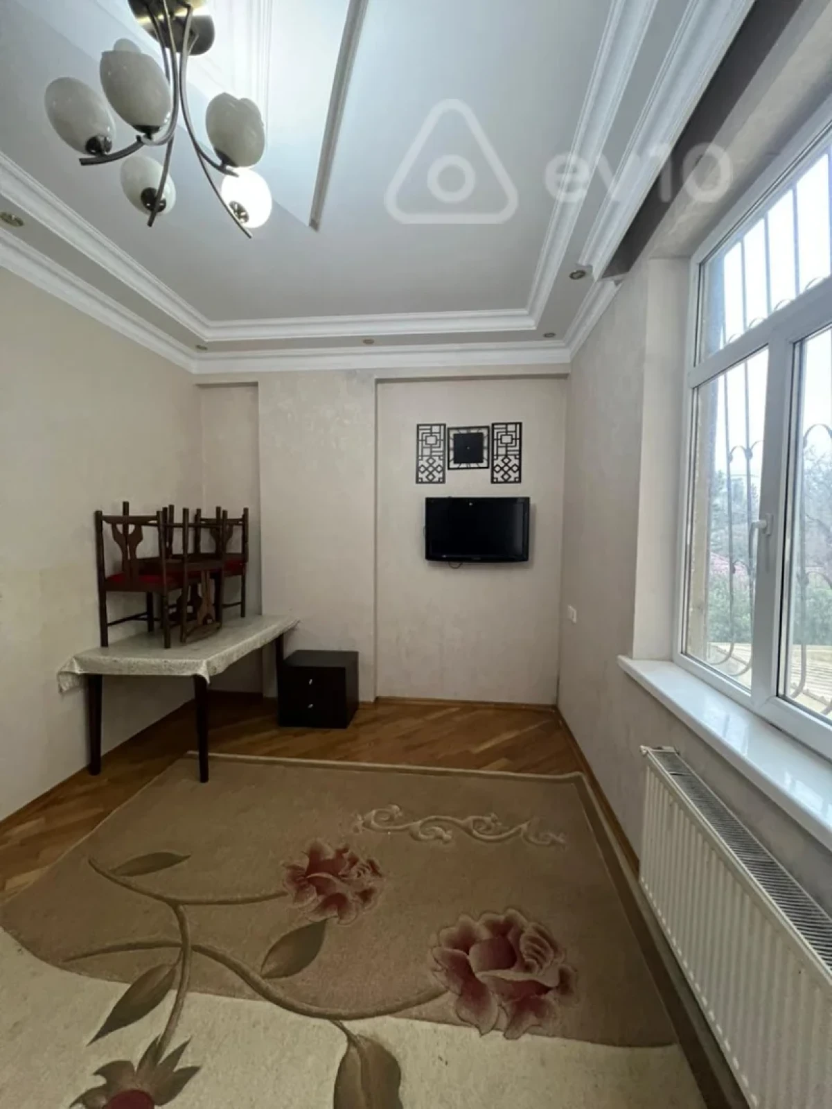 Kirayə verilir 2 otaqlı yeni tikili 75 m²