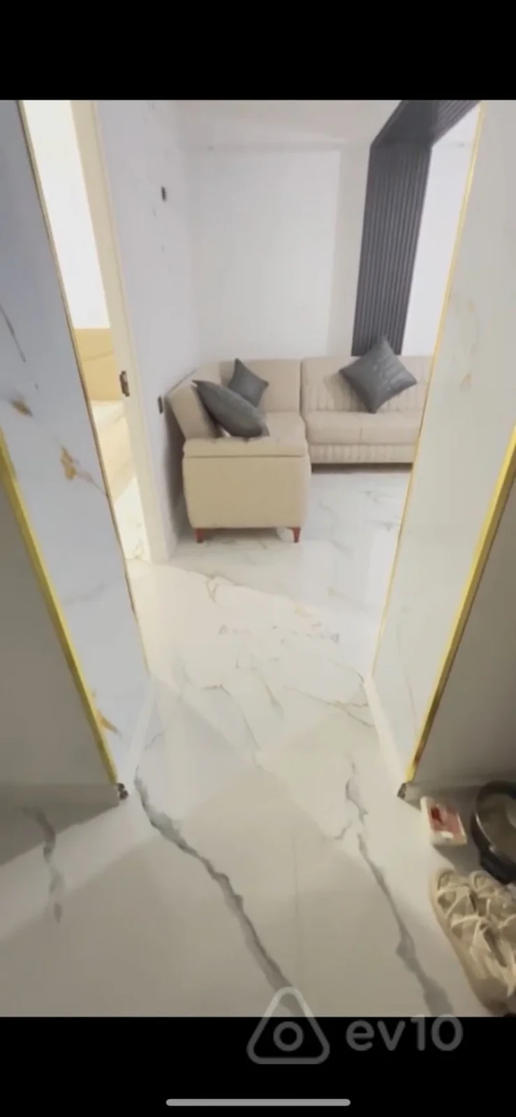 Kirayə verilir 2 otaqlı yeni tikili 60 m²