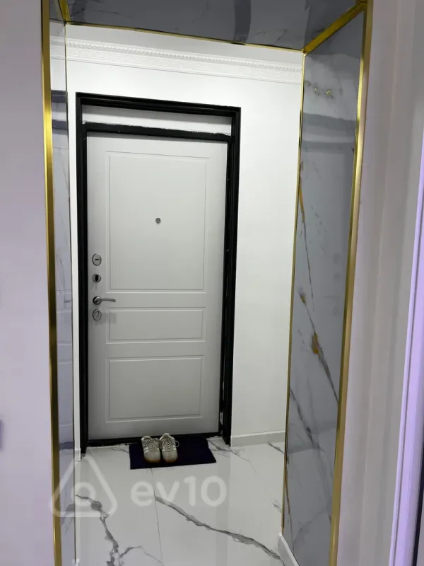 Kirayə verilir 2 otaqlı yeni tikili 60 m²