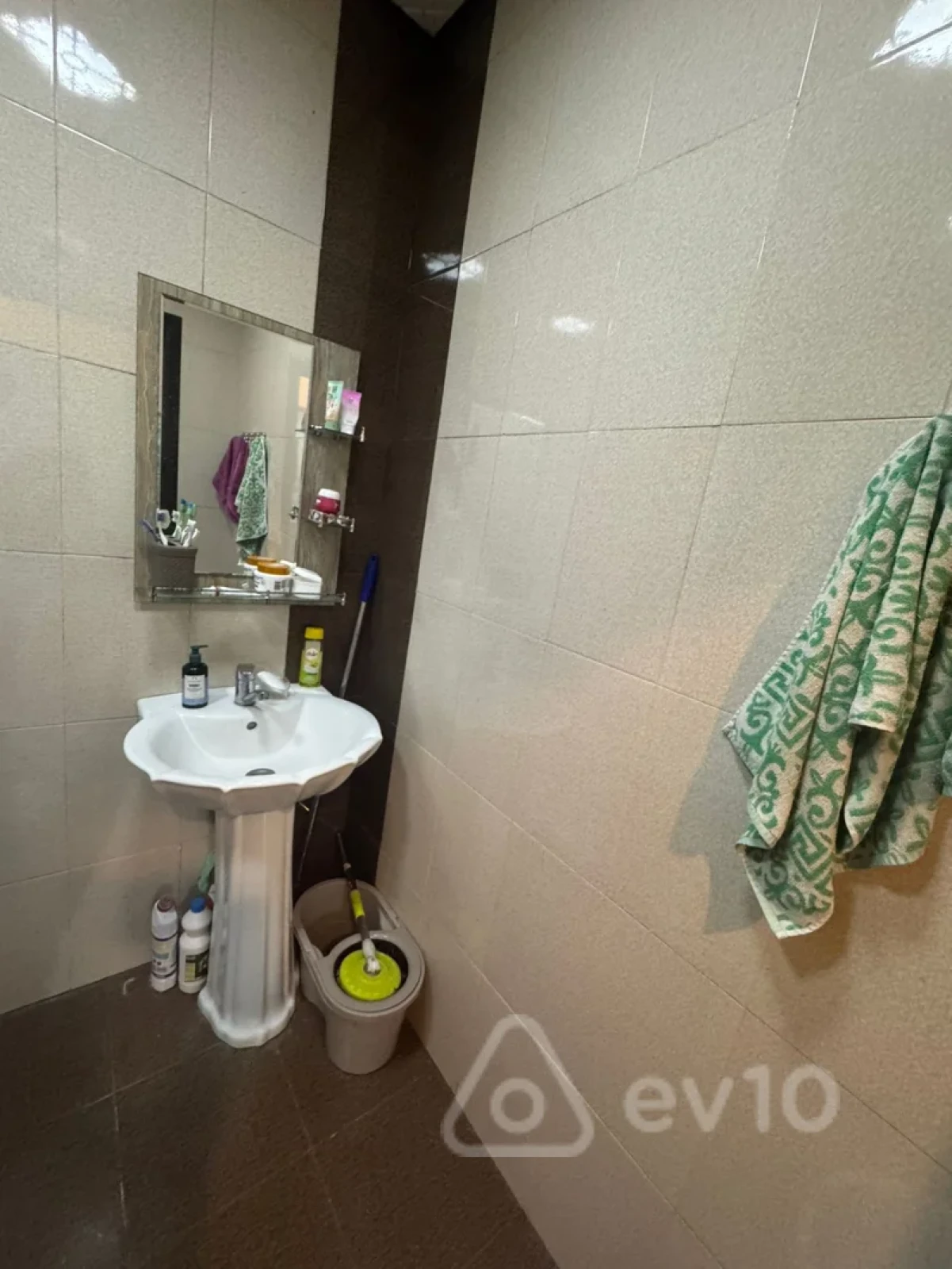 Satılır 2 otaqlı yeni tikili 64 m²