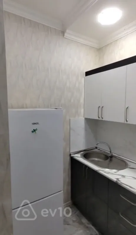 Kirayə verilir 2 otaqlı yeni tikili 55 m²