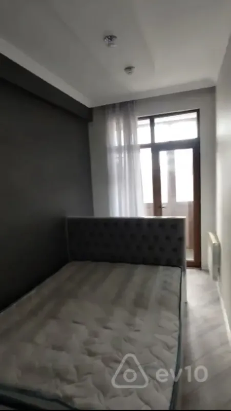 Kirayə verilir 2 otaqlı yeni tikili 55 m²