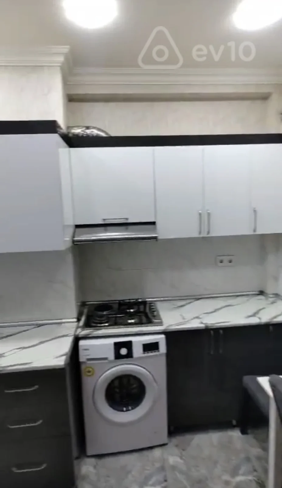 Kirayə verilir 2 otaqlı yeni tikili 55 m²