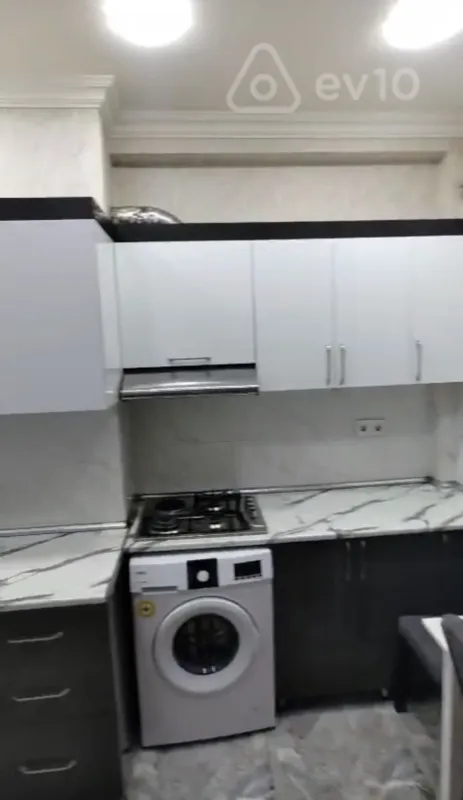 Kirayə verilir 2 otaqlı yeni tikili 55 m²