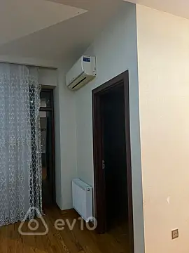 Kirayə verilir 2 otaqlı yeni tikili 75 m²