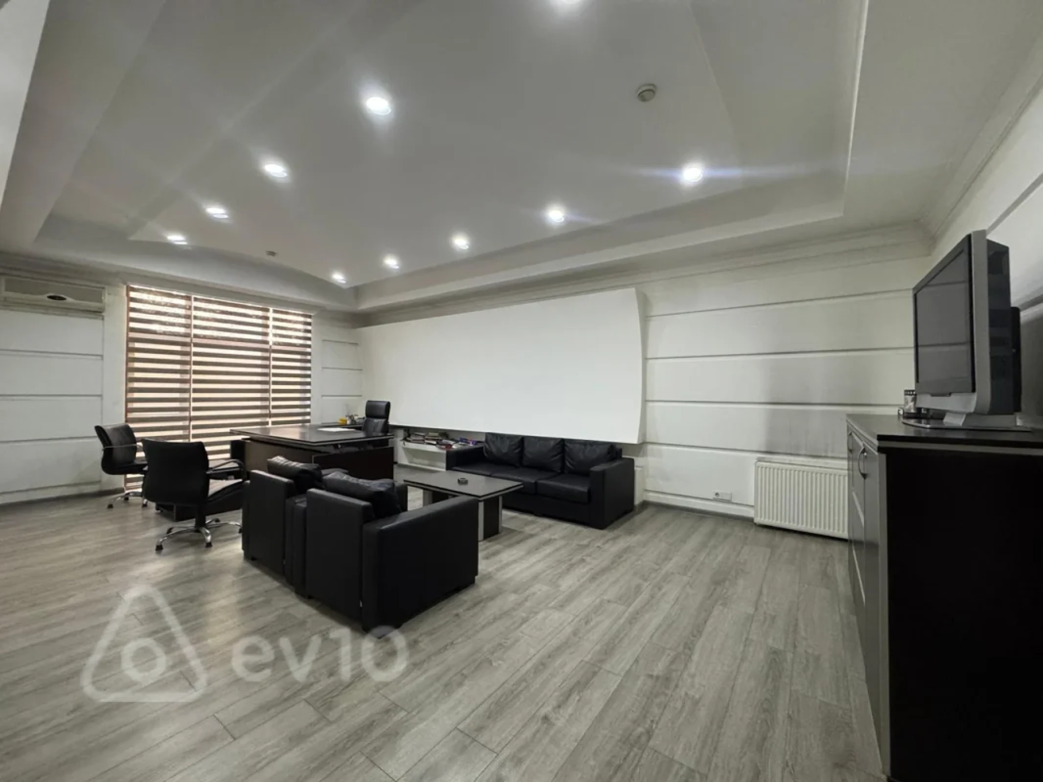 Kirayə verilir 6 otaqlı ofis 350 m²