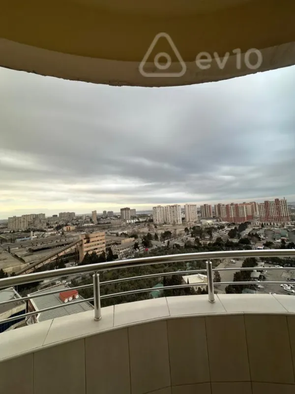 Satılır 3 otaqlı yeni tikili 133 m²