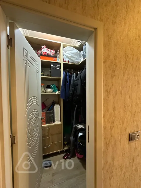 Satılır 3 otaqlı yeni tikili 133 m²