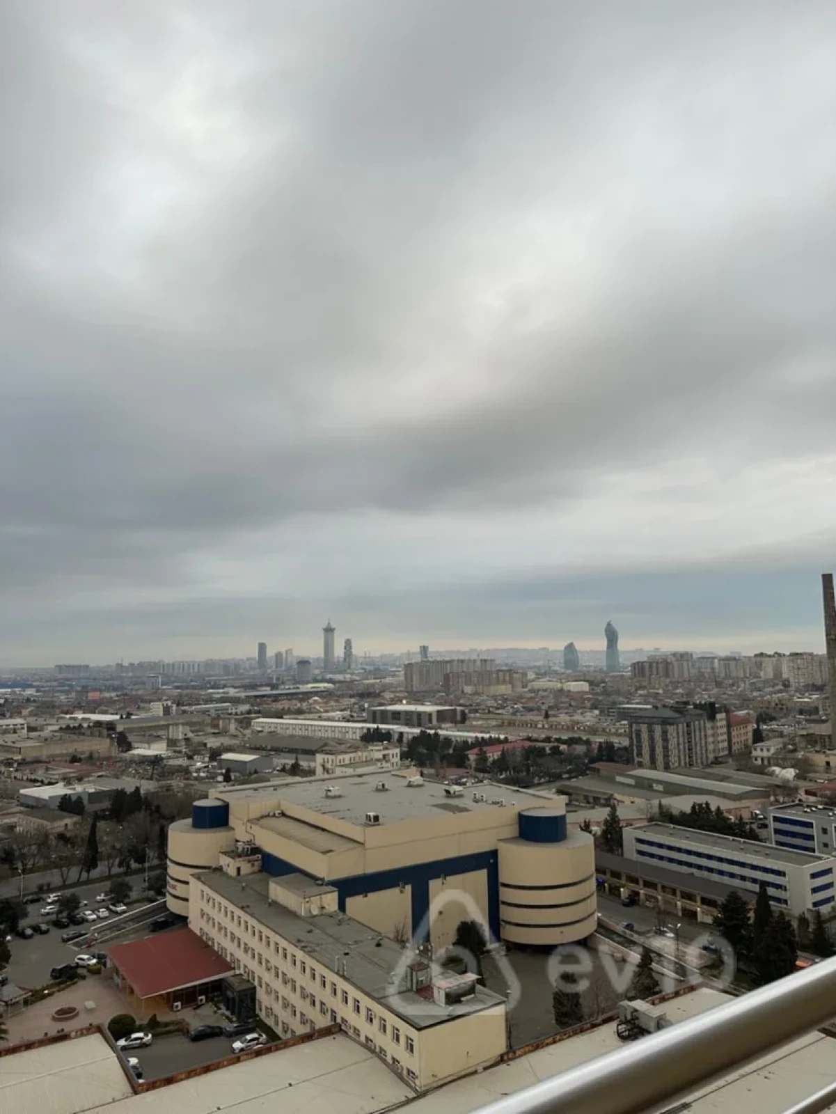 Satılır 3 otaqlı yeni tikili 133 m²