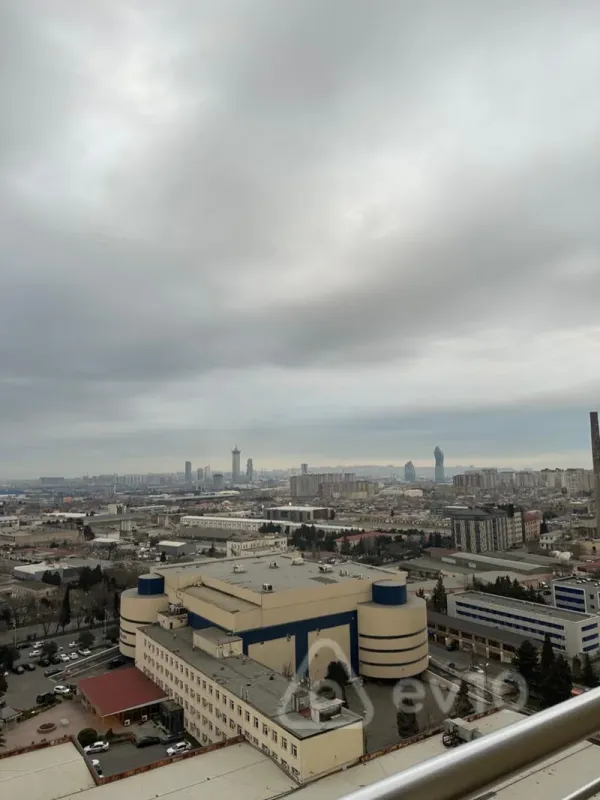 Satılır 3 otaqlı yeni tikili 133 m²