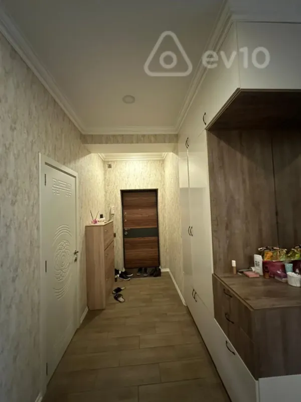 Satılır 3 otaqlı yeni tikili 133 m²