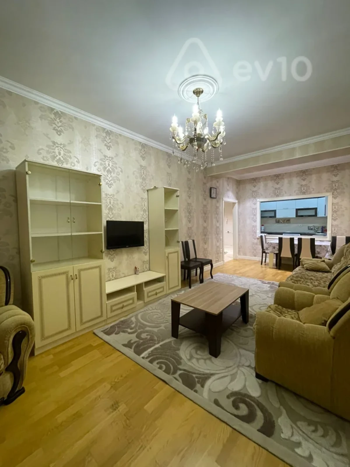 Kirayə verilir 2 otaqlı yeni tikili 68 m²