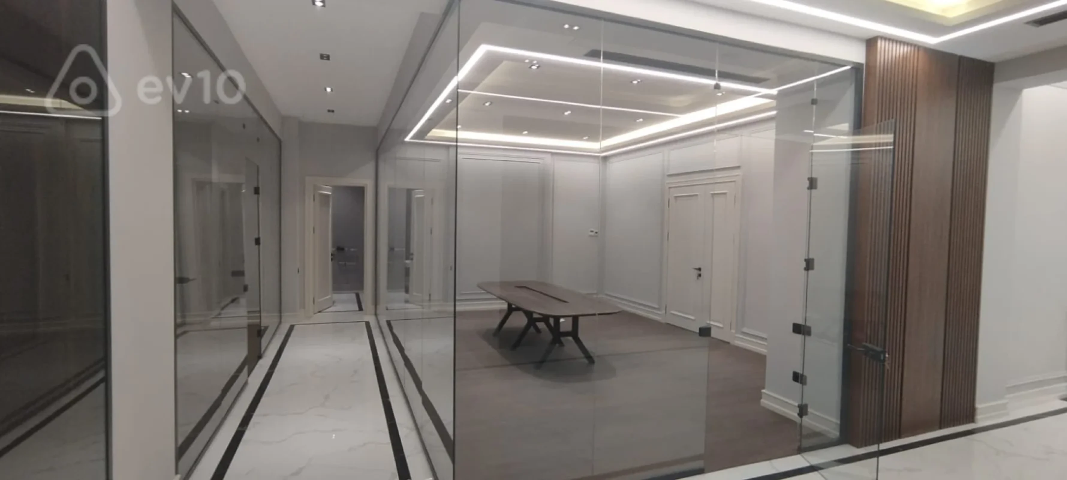 Kirayə verilir 6 otaqlı ofis 320 m²