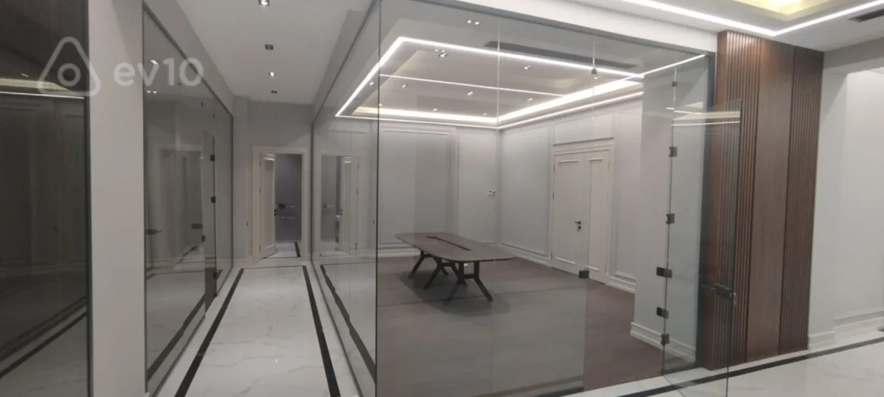 Kirayə verilir 6 otaqlı ofis 320 m²