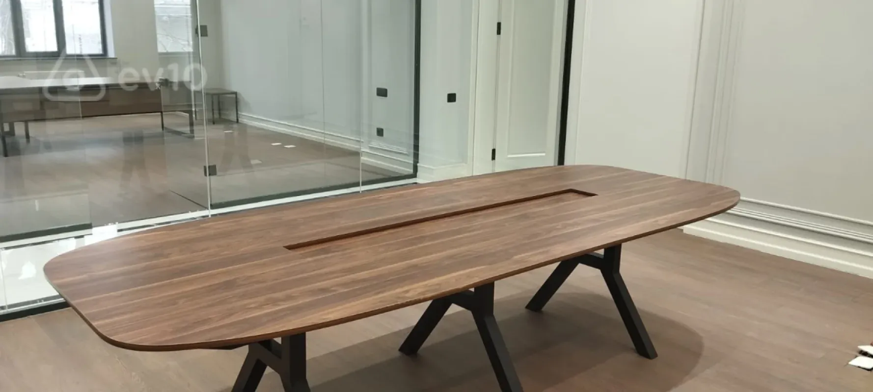 Kirayə verilir 6 otaqlı ofis 320 m²