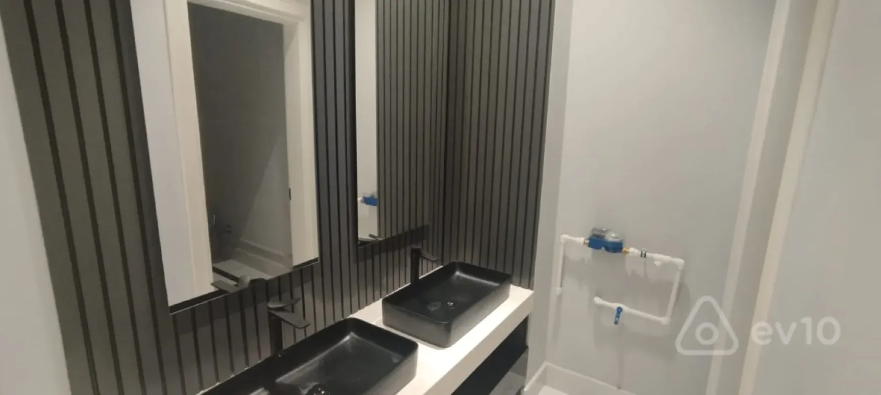 Kirayə verilir 6 otaqlı ofis 320 m²